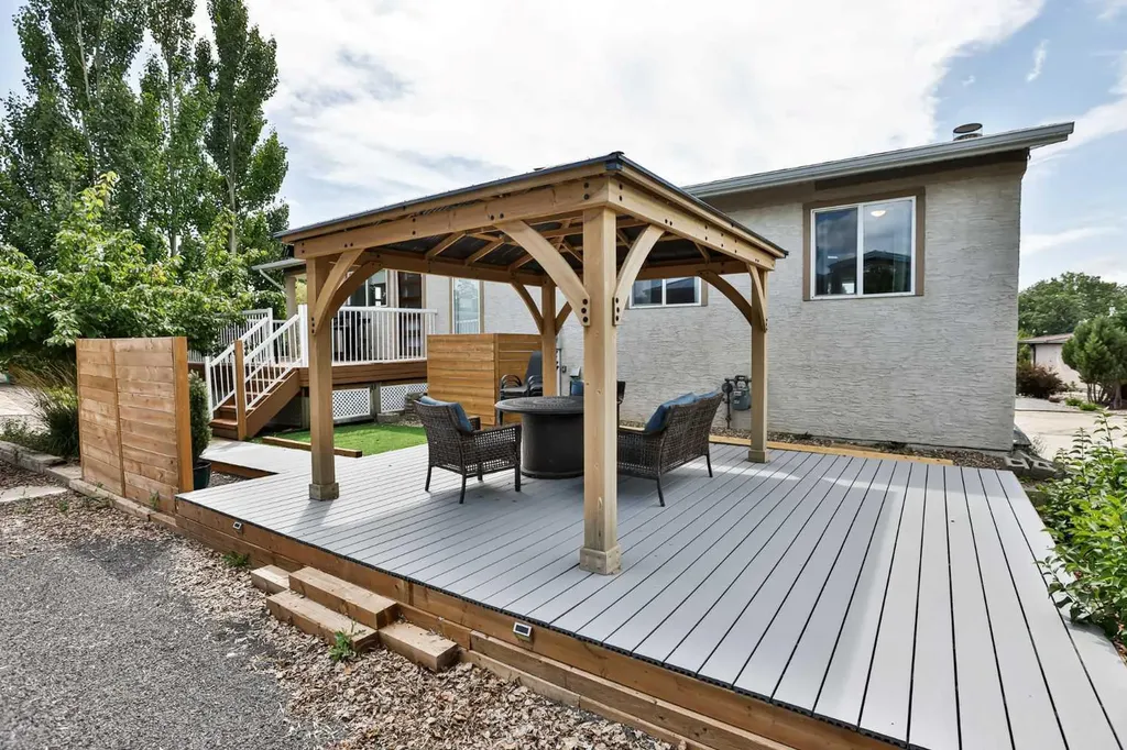 645 Lakeside Drive Rural Vulcan County AB T0L 2B0