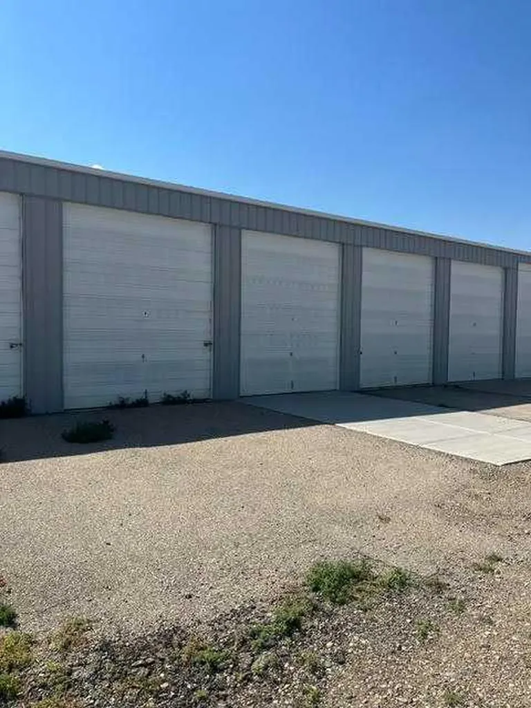 645 Lakeside Drive Rural Vulcan County AB T0L 2B0