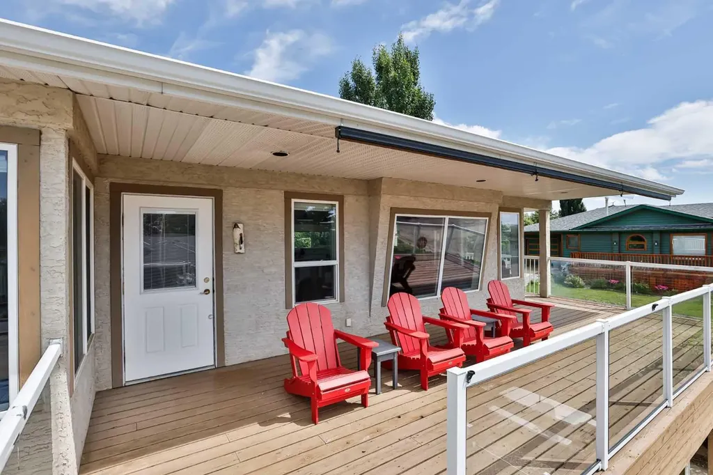 645 Lakeside Drive Rural Vulcan County AB T0L 2B0