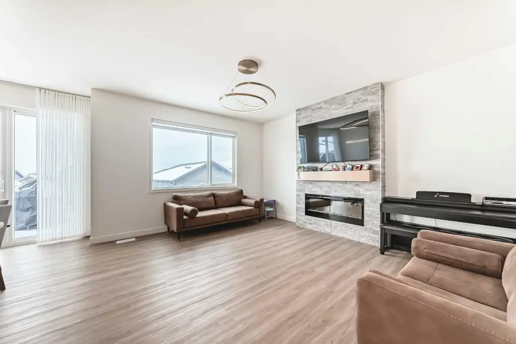 137 Verity Manor SW Calgary AB T2Y0S8