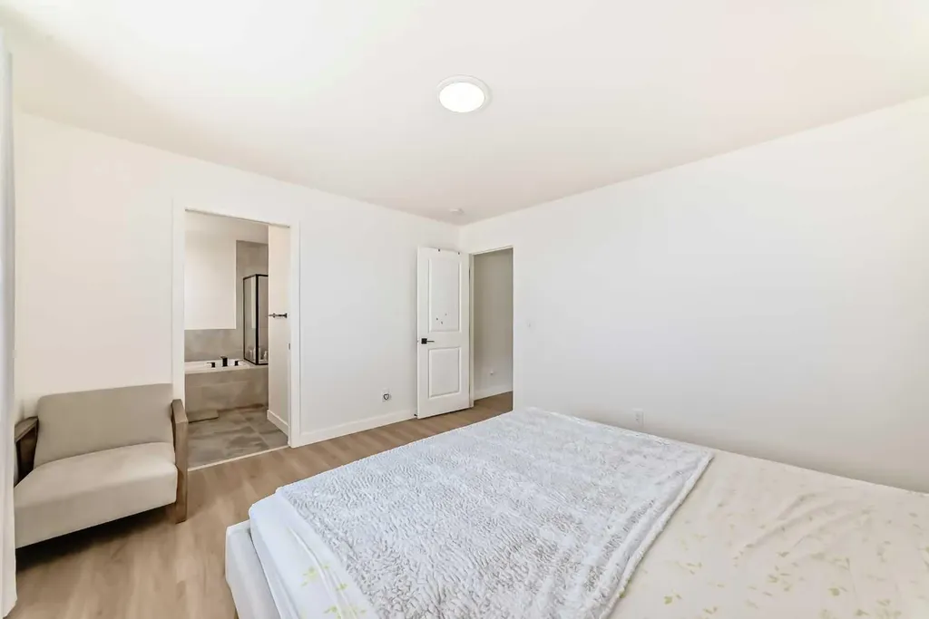 137 Verity Manor SW Calgary AB T2Y0S8