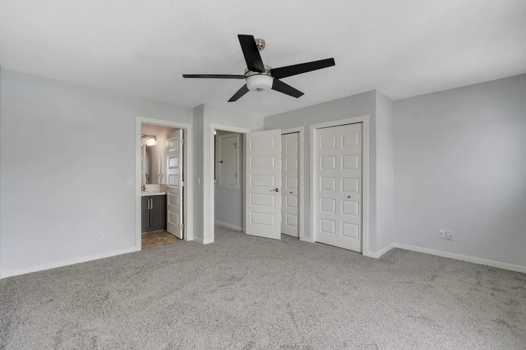 406 Mckenzie Towne Close SE Calgary AB T2Z 1A9