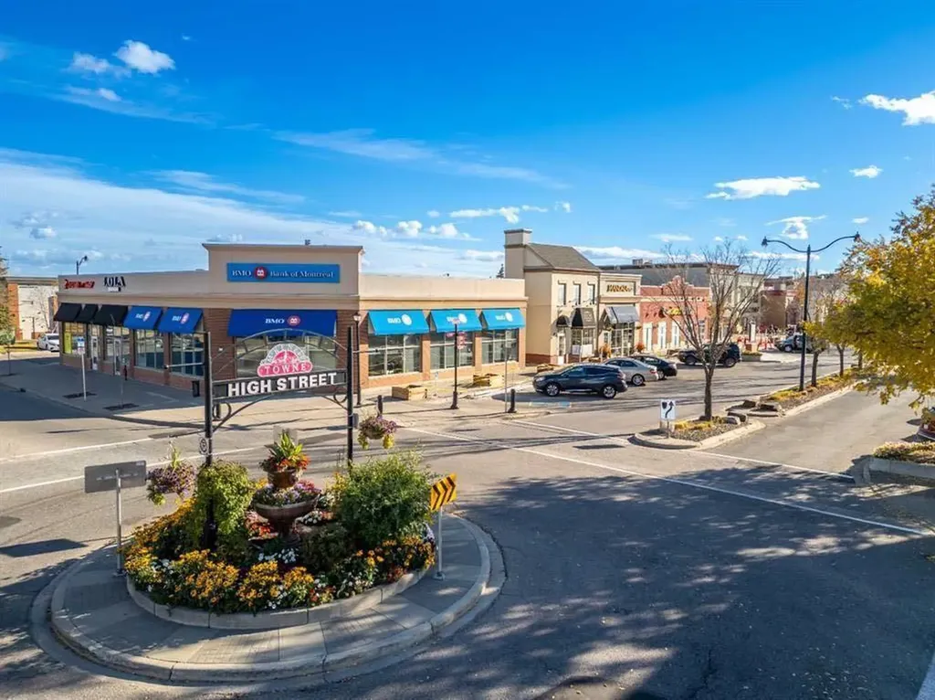 406 Mckenzie Towne Close SE Calgary AB T2Z 1A9