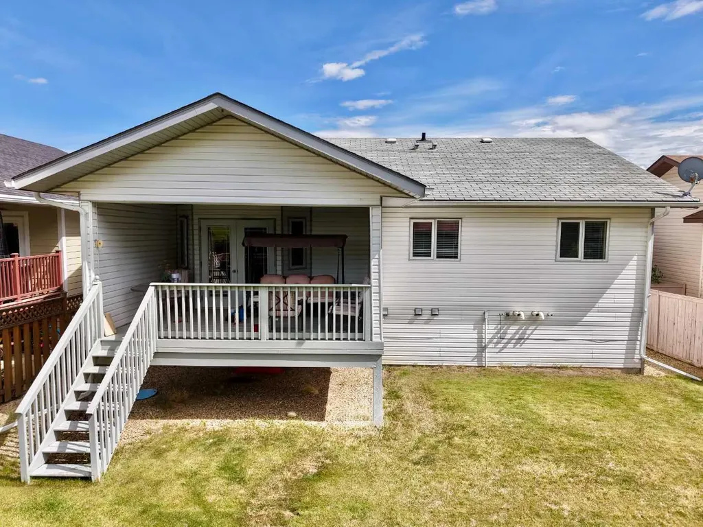 10302 83 Street Peace River AB T8S 1Y1