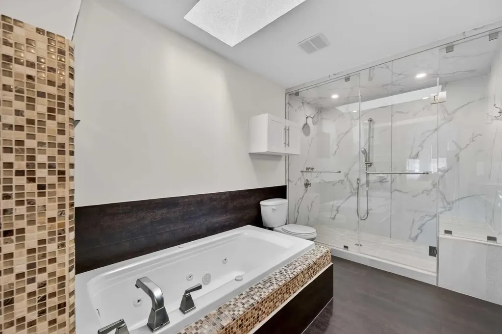 1924 48 Avenue SW Calgary AB T2T 2T3