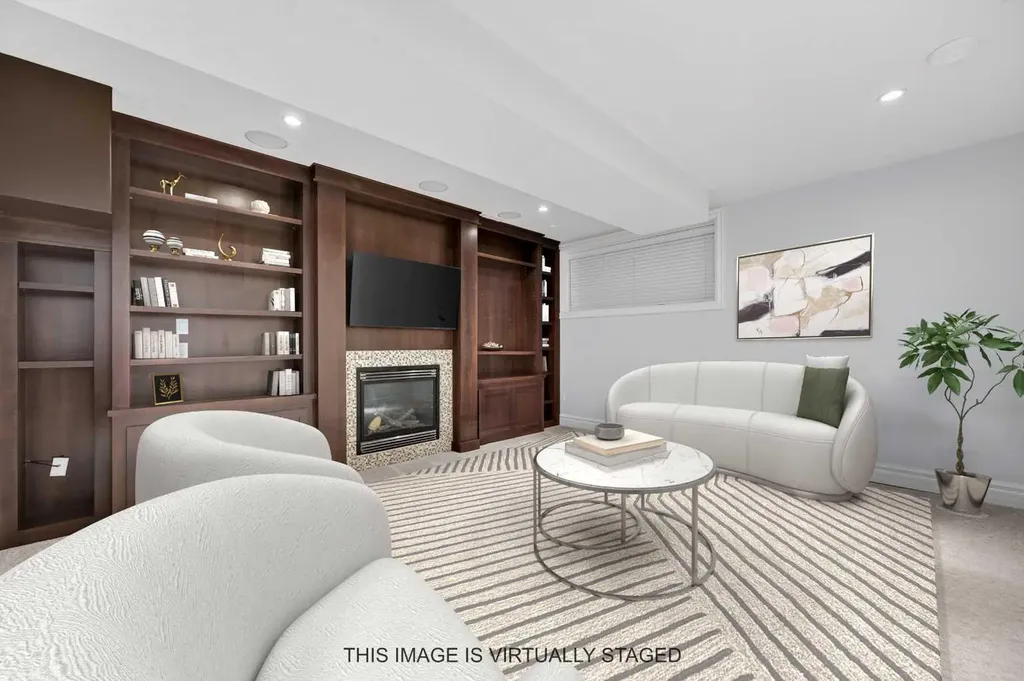 1924 48 Avenue SW Calgary AB T2T 2T3