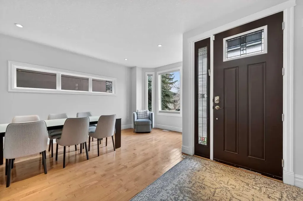 1924 48 Avenue SW Calgary AB T2T 2T3