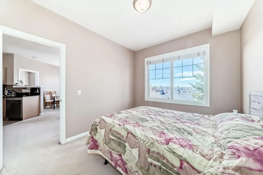8 Prestwick Pond Terrace SE Calgary AB T2Z 4P3