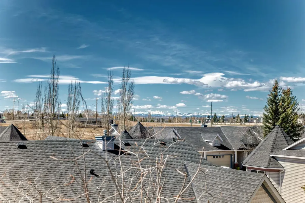 8 Prestwick Pond Terrace SE Calgary AB T2Z 4P3