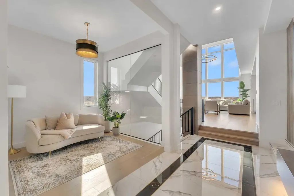 351 Lucas Way NW Calgary AB T3P 1Z3