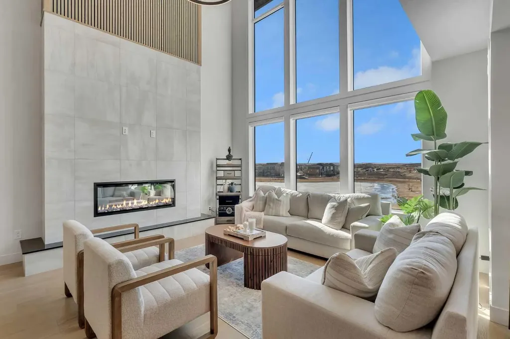 351 Lucas Way NW Calgary AB T3P 1Z3