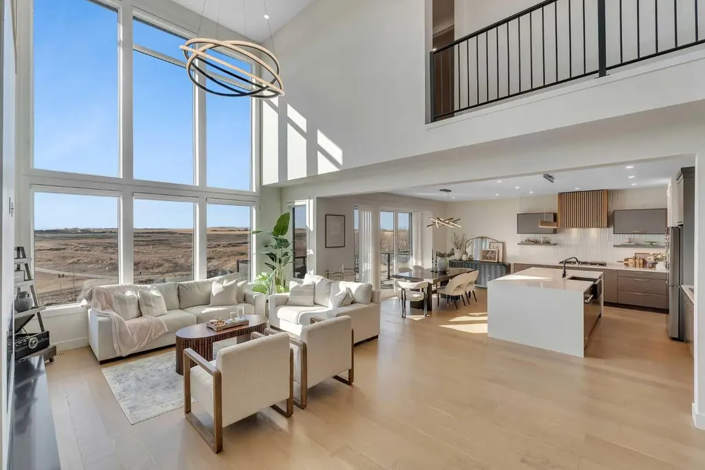 351 Lucas Way NW Calgary AB T3P 1Z3