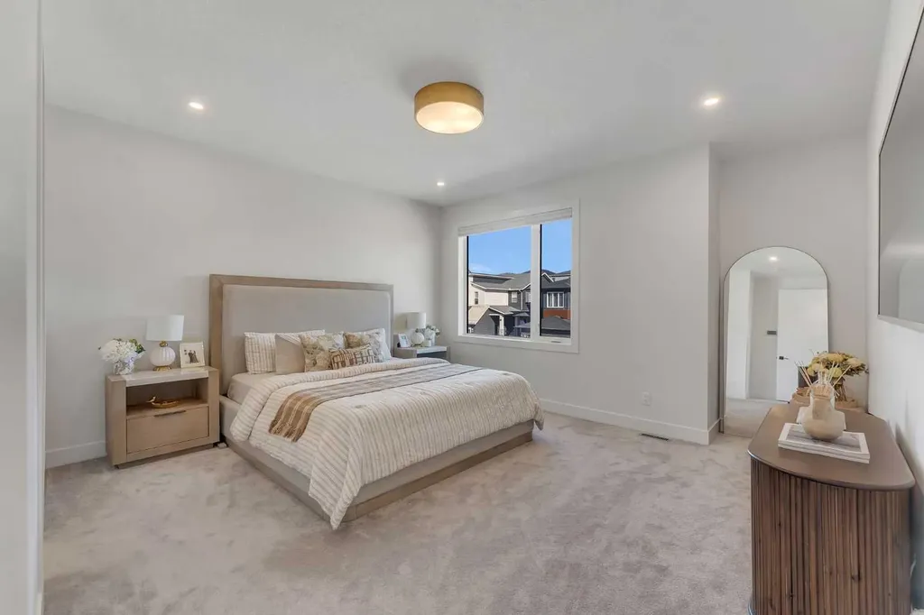 351 Lucas Way NW Calgary AB T3P 1Z3
