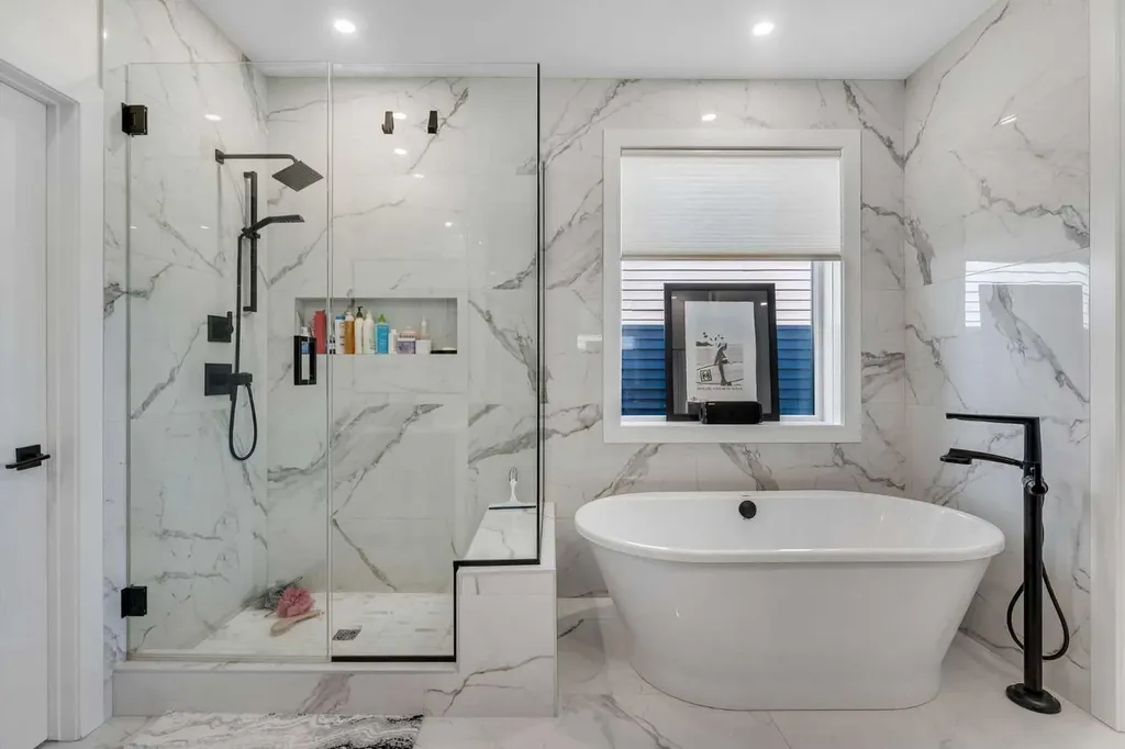 351 Lucas Way NW Calgary AB T3P 1Z3