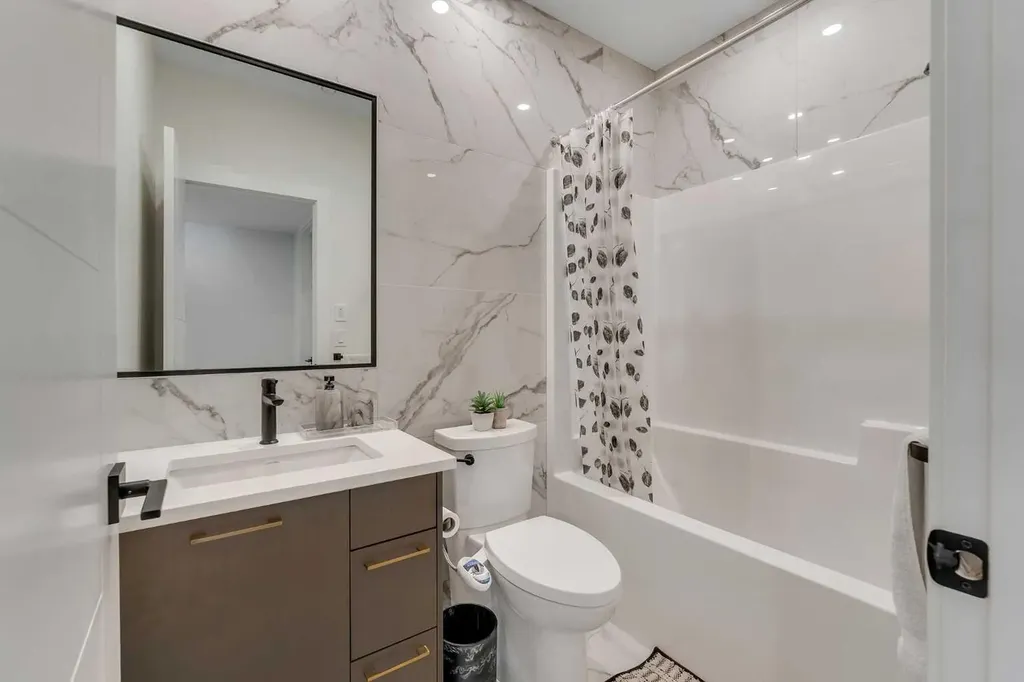 351 Lucas Way NW Calgary AB T3P 1Z3
