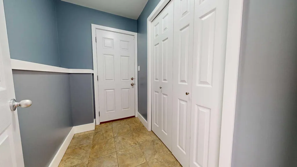8941 70 Avenue Grande Prairie AB T8X 0C1