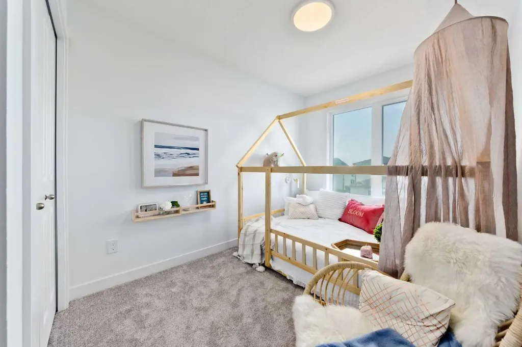 245 Bighorn Avenue Calgary AB T2Y 0Z8