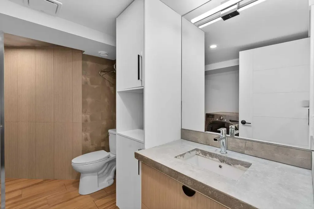 42 Sunvista Crescent SE Calgary AB T2X 3G2