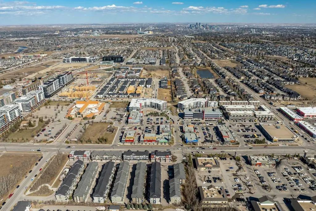 67 West Coach Manor SW Calgary AB T3H 1R7