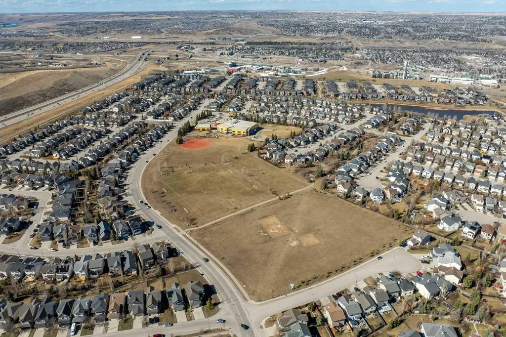 67 West Coach Manor SW Calgary AB T3H 1R7