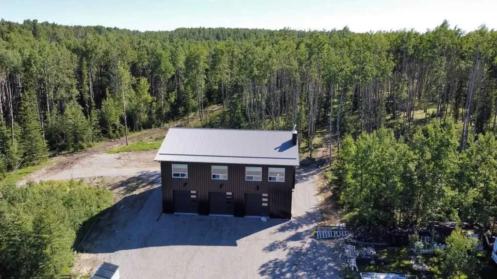 5441 Township Road 333 Rural Mountain View County AB T0M 1X0