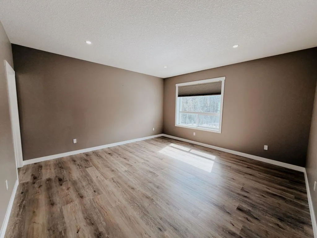 5441 Township Road 333 Rural Mountain View County AB T0M 1X0