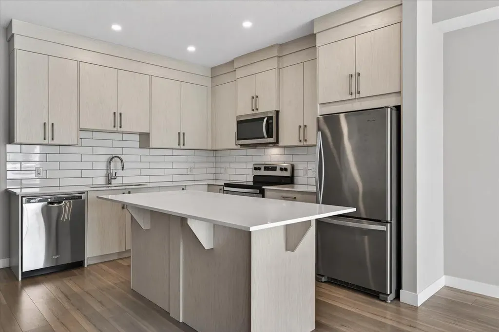123 Redstone Crescent NE Calgary AB T3N 1M4
