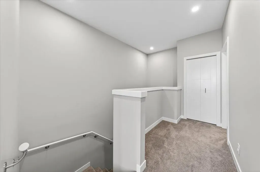 123 Redstone Crescent NE Calgary AB T3N 1M4
