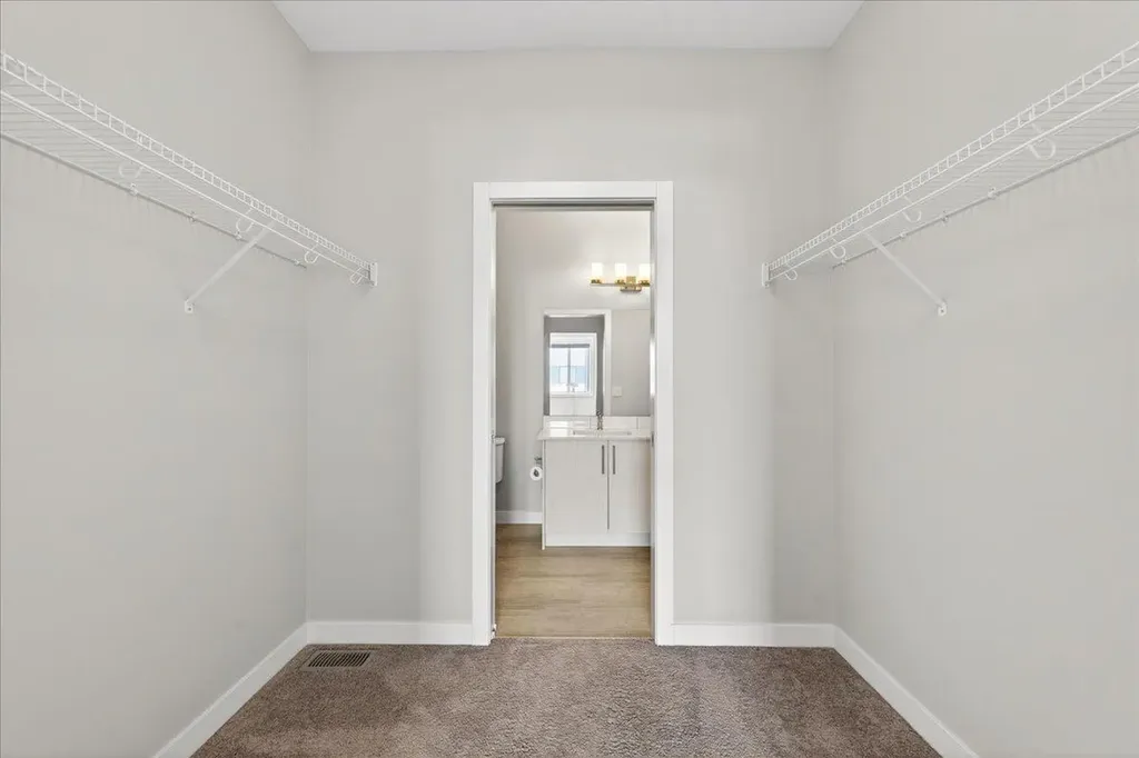 123 Redstone Crescent NE Calgary AB T3N 1M4