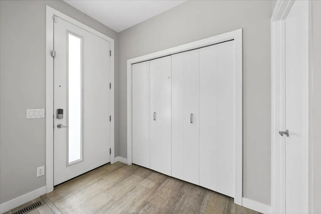 123 Redstone Crescent NE Calgary AB T3N 1M4