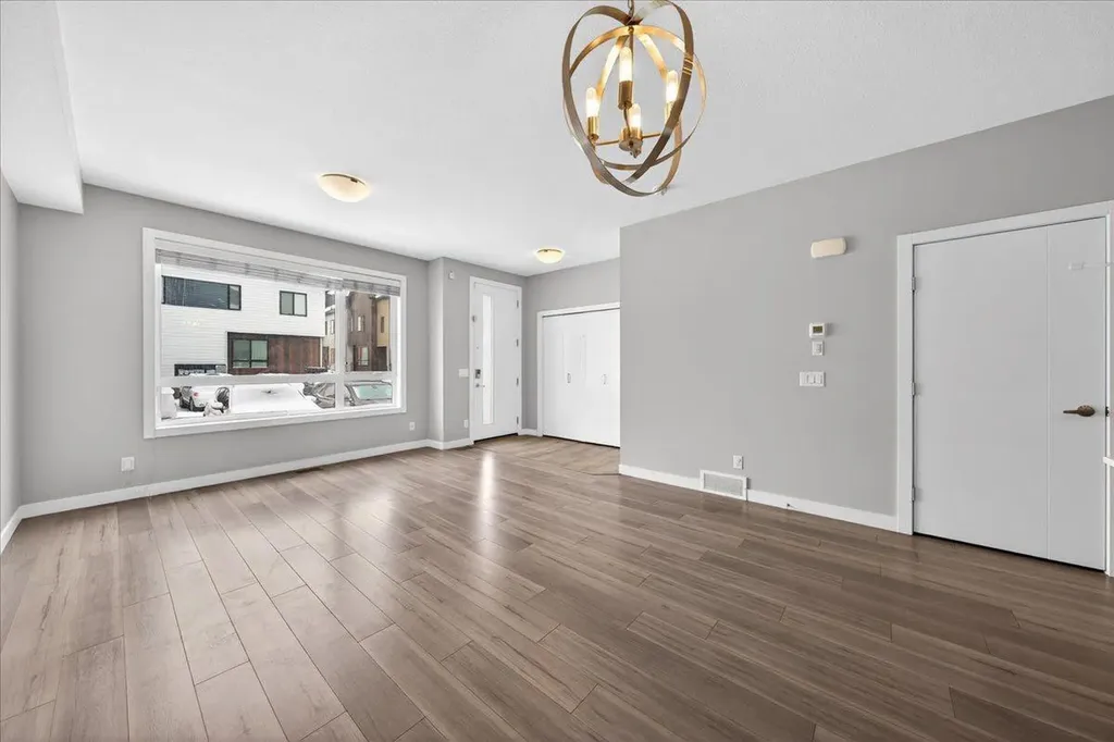 123 Redstone Crescent NE Calgary AB T3N 1M4