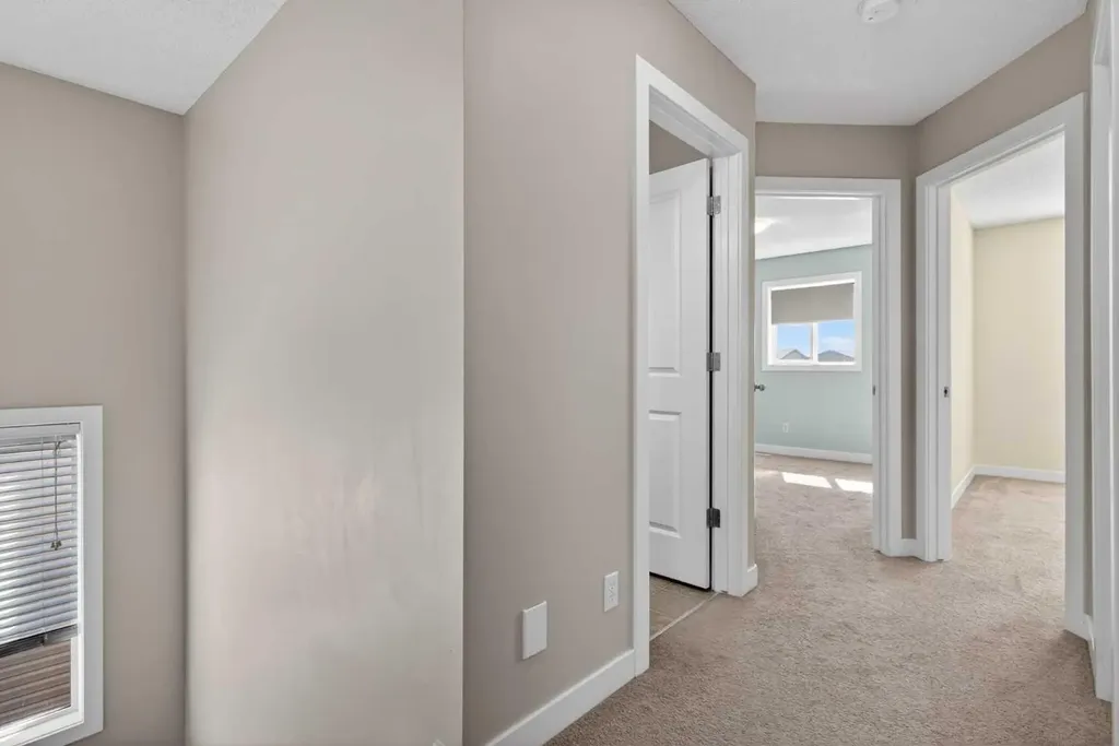 43 Sage Hill Way NW Calgary AB T3R 0G8