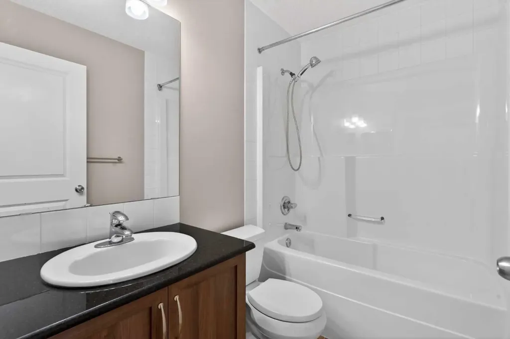 43 Sage Hill Way NW Calgary AB T3R 0G8