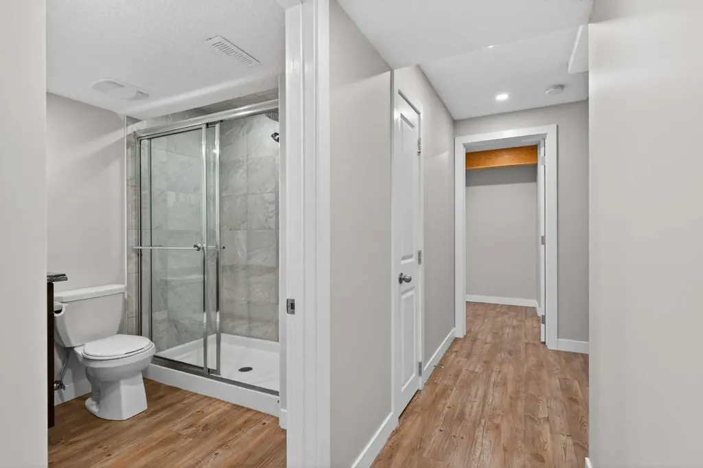 43 Sage Hill Way NW Calgary AB T3R 0G8