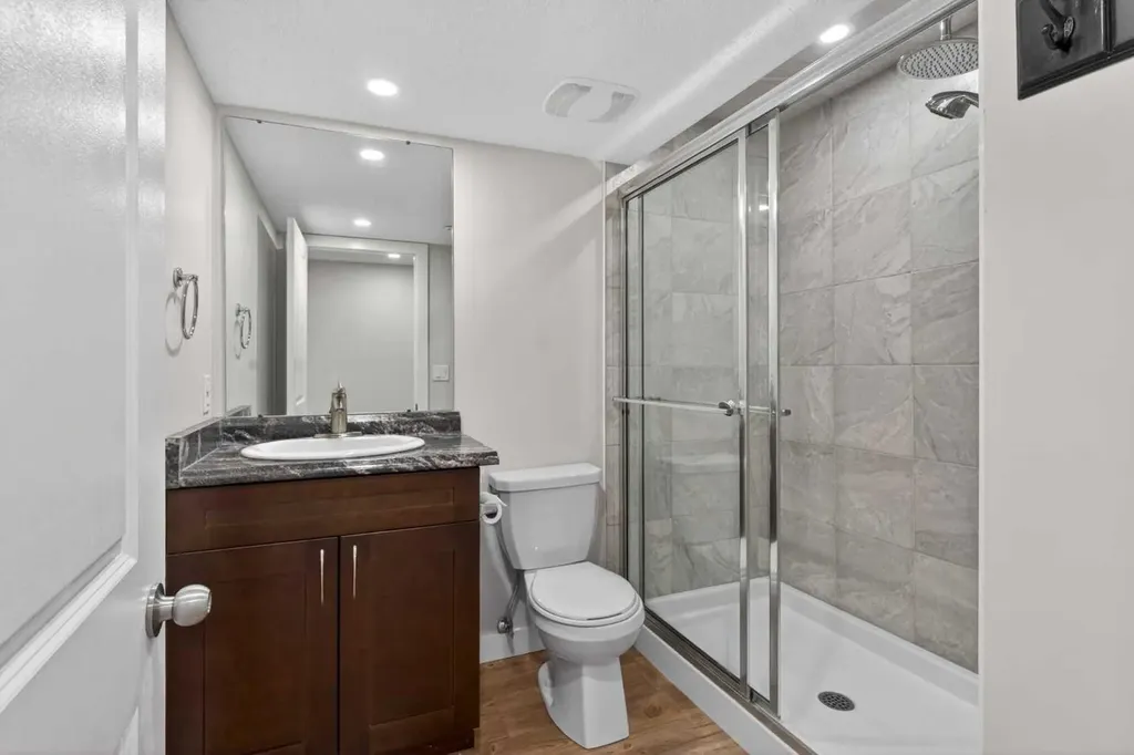 43 Sage Hill Way NW Calgary AB T3R 0G8