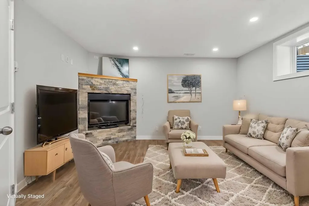 43 Sage Hill Way NW Calgary AB T3R 0G8