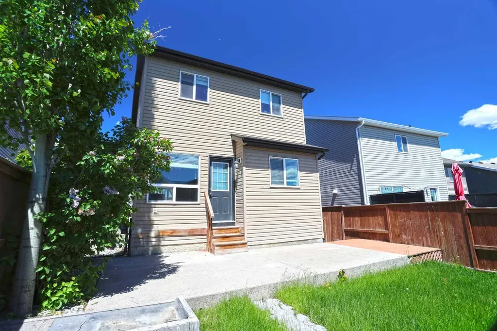 43 Sage Hill Way NW Calgary AB T3R 0G8