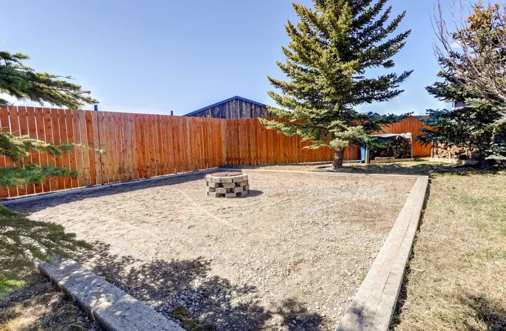 1106 Briar Road Pincher Creek AB T0K 1W0