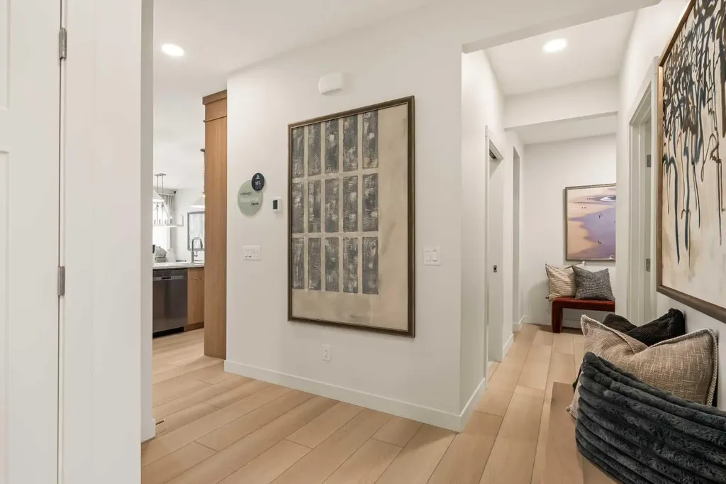 103 Silver Spruce Grove Calgary AB T2X 5M1
