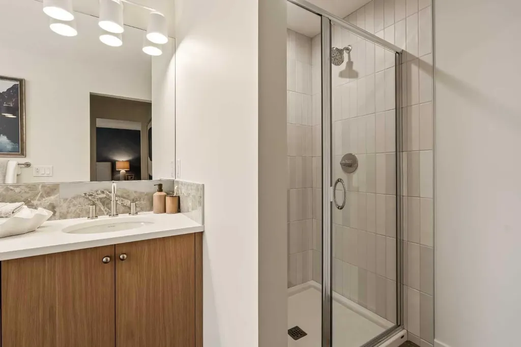 103 Silver Spruce Grove Calgary AB T2X 5M1