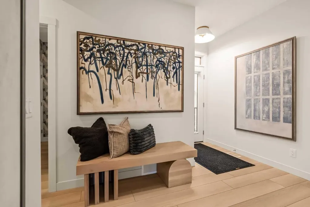 103 Silver Spruce Grove Calgary AB T2X 5M1