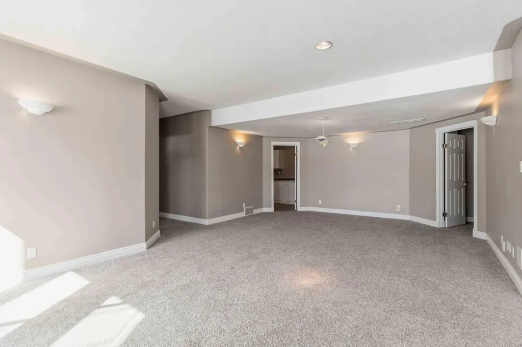 301 Brett Drive Fort Mcmurray AB T9K 1S7