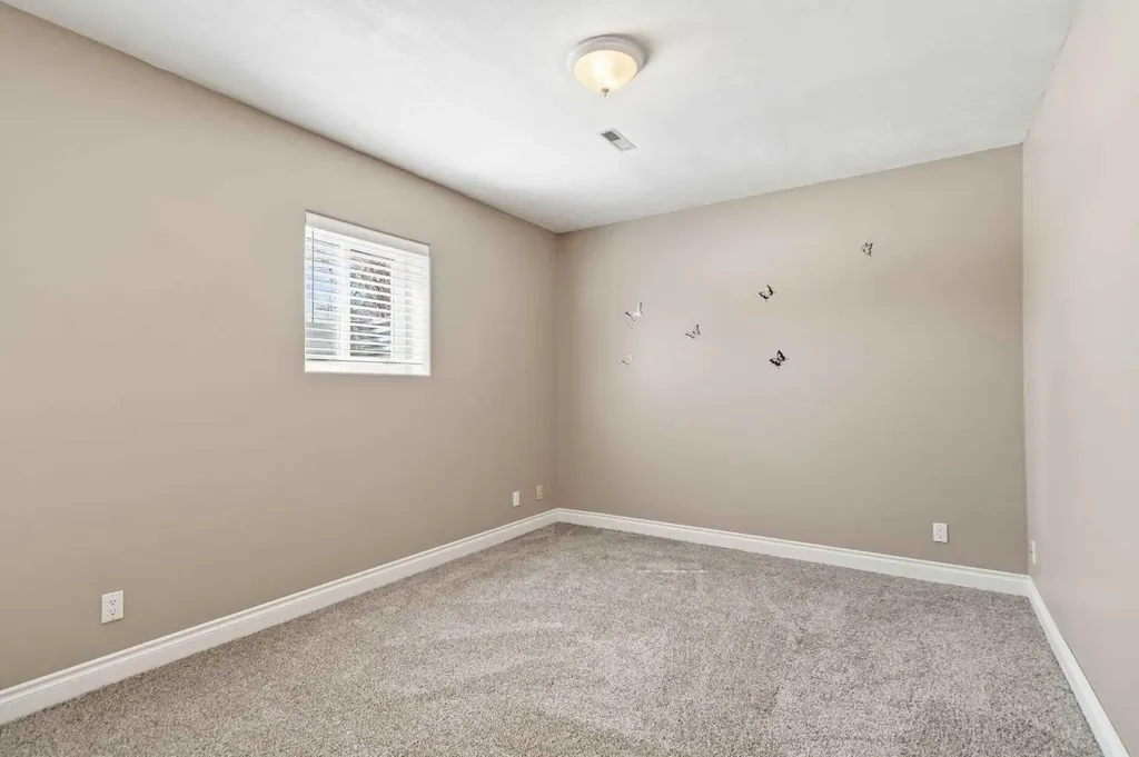 301 Brett Drive Fort Mcmurray AB T9K 1S7