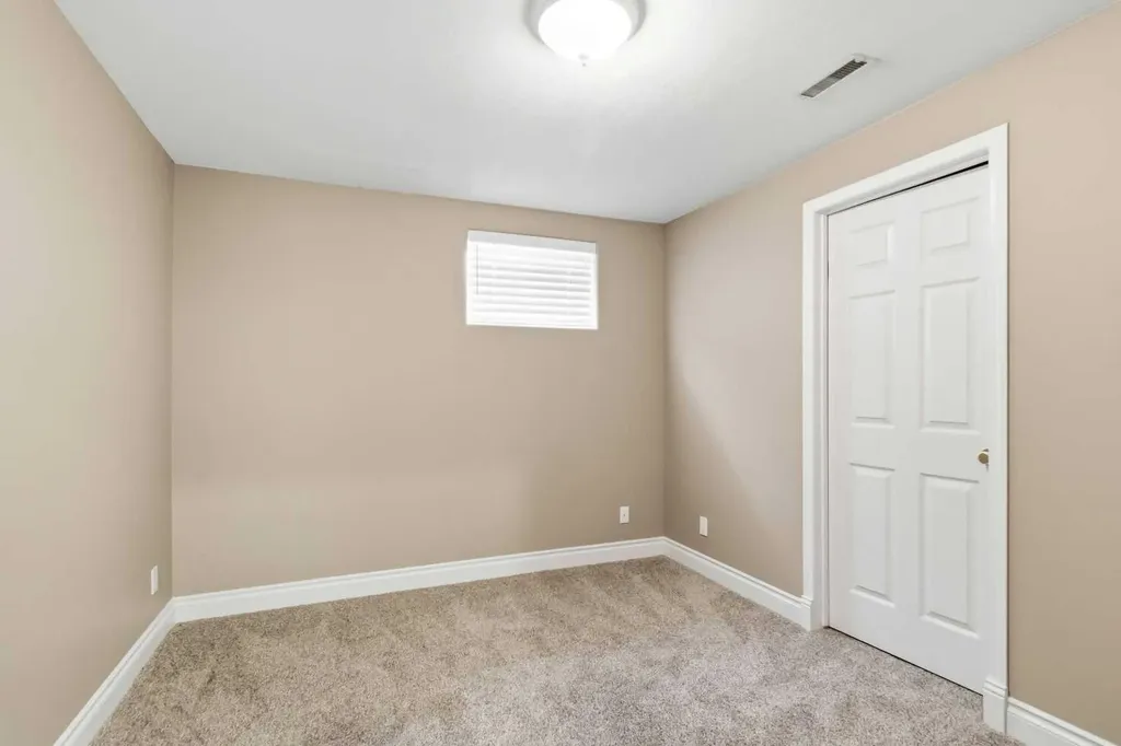 301 Brett Drive Fort Mcmurray AB T9K 1S7