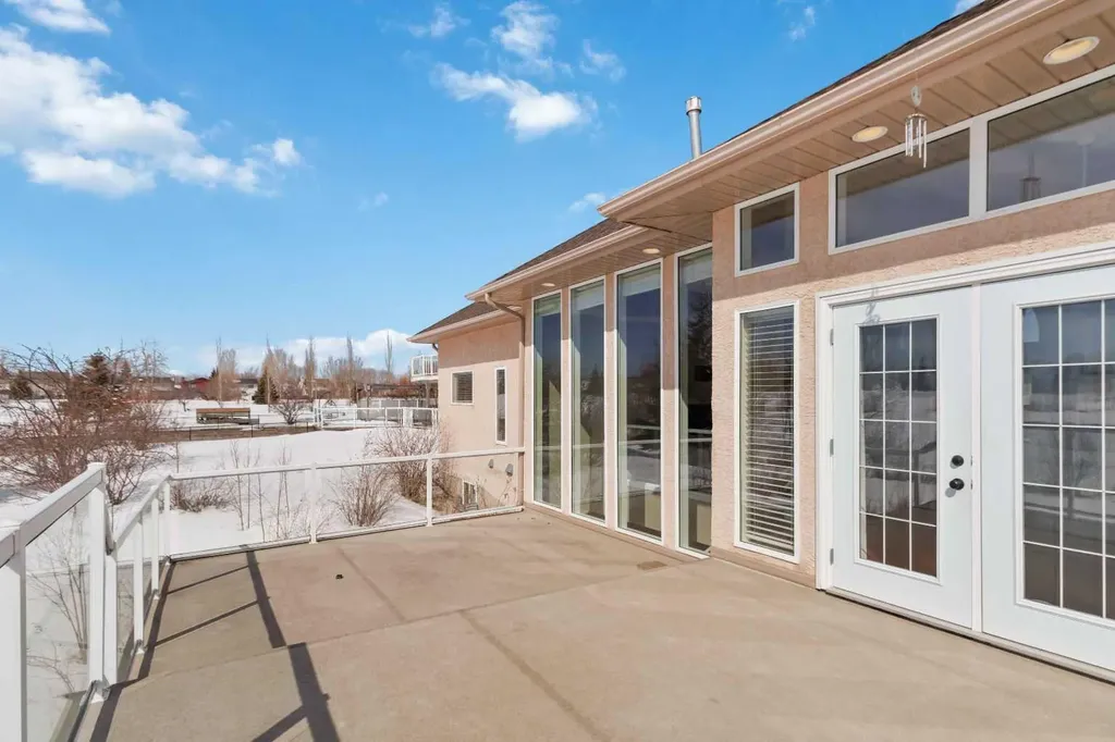 301 Brett Drive Fort Mcmurray AB T9K 1S7