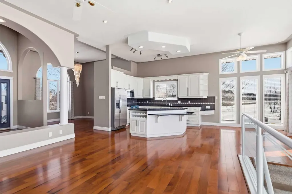 301 Brett Drive Fort Mcmurray AB T9K 1S7