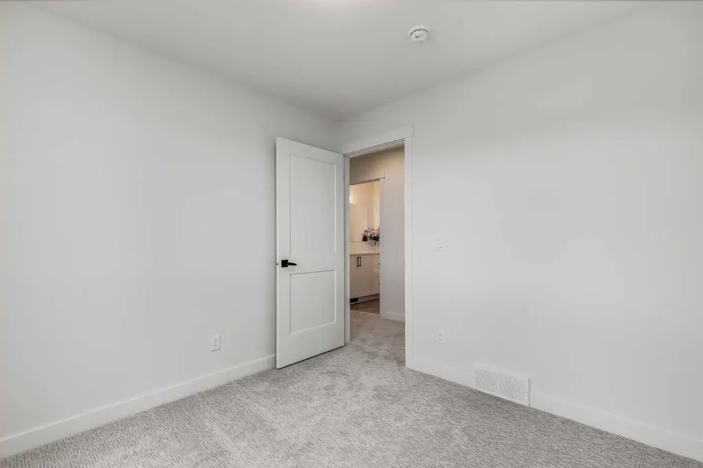 1903 Mccaskill Drive Crossfield AB T0M 0S0