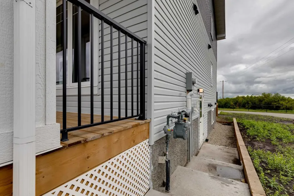 1903 Mccaskill Drive Crossfield AB T0M 0S0