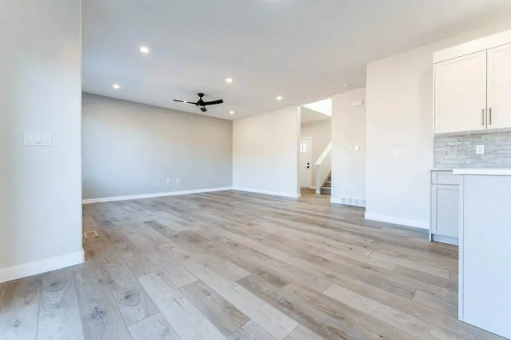 157 10 Avenue SE Drumheller AB T0J0Y6