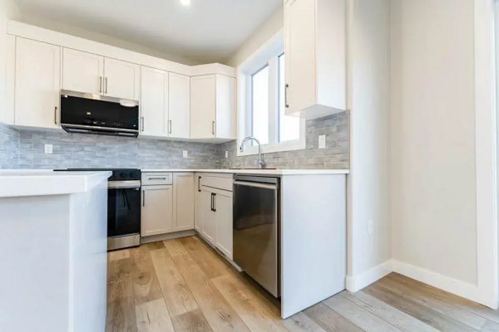 157 10 Avenue SE Drumheller AB T0J0Y6